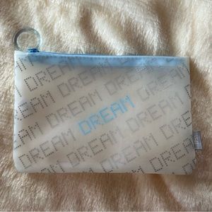 Ipsy - Dream Beauty Bag
